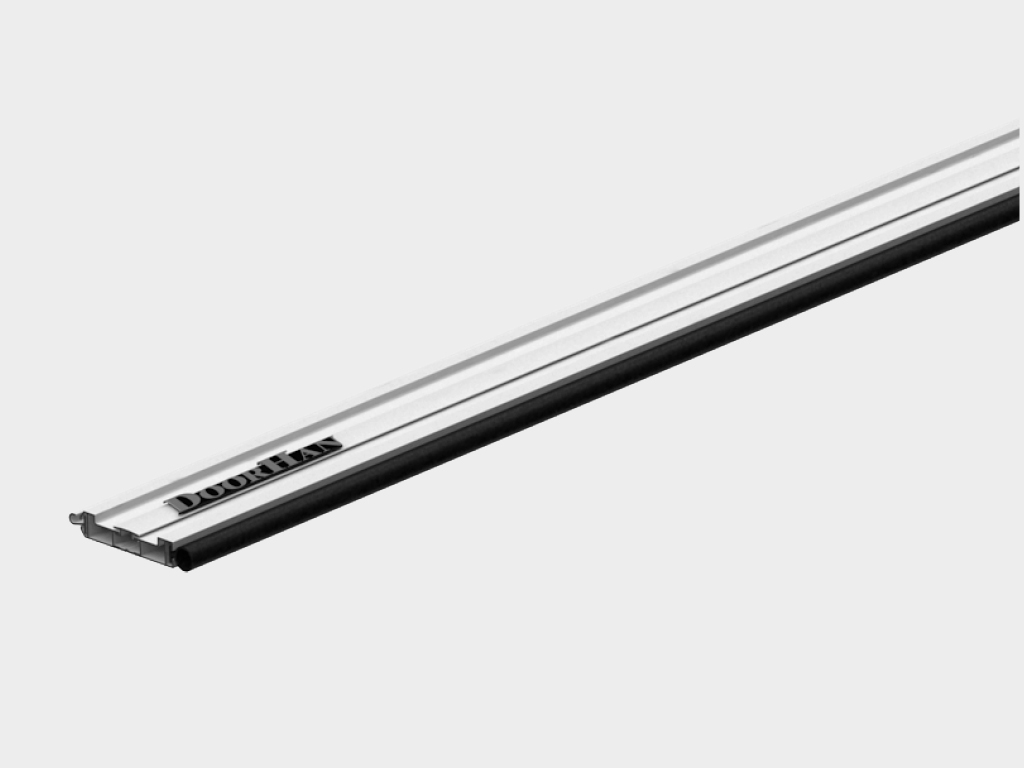 Yakuniy profil yengil ushlagich bilan. Yakuniy profilga qulflash mexanizmlari o‘rnatilishi mumkin.